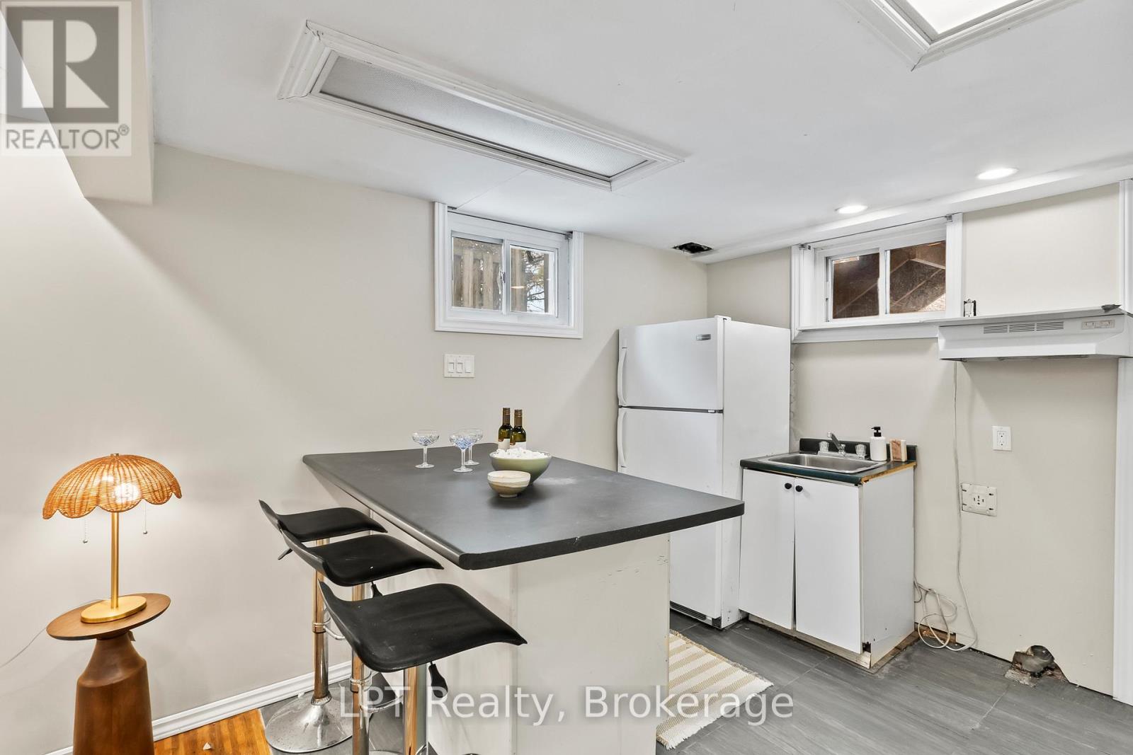 118 Capreol Court, Oshawa, Ontario  L1J 6E6 - Photo 32 - E12847648