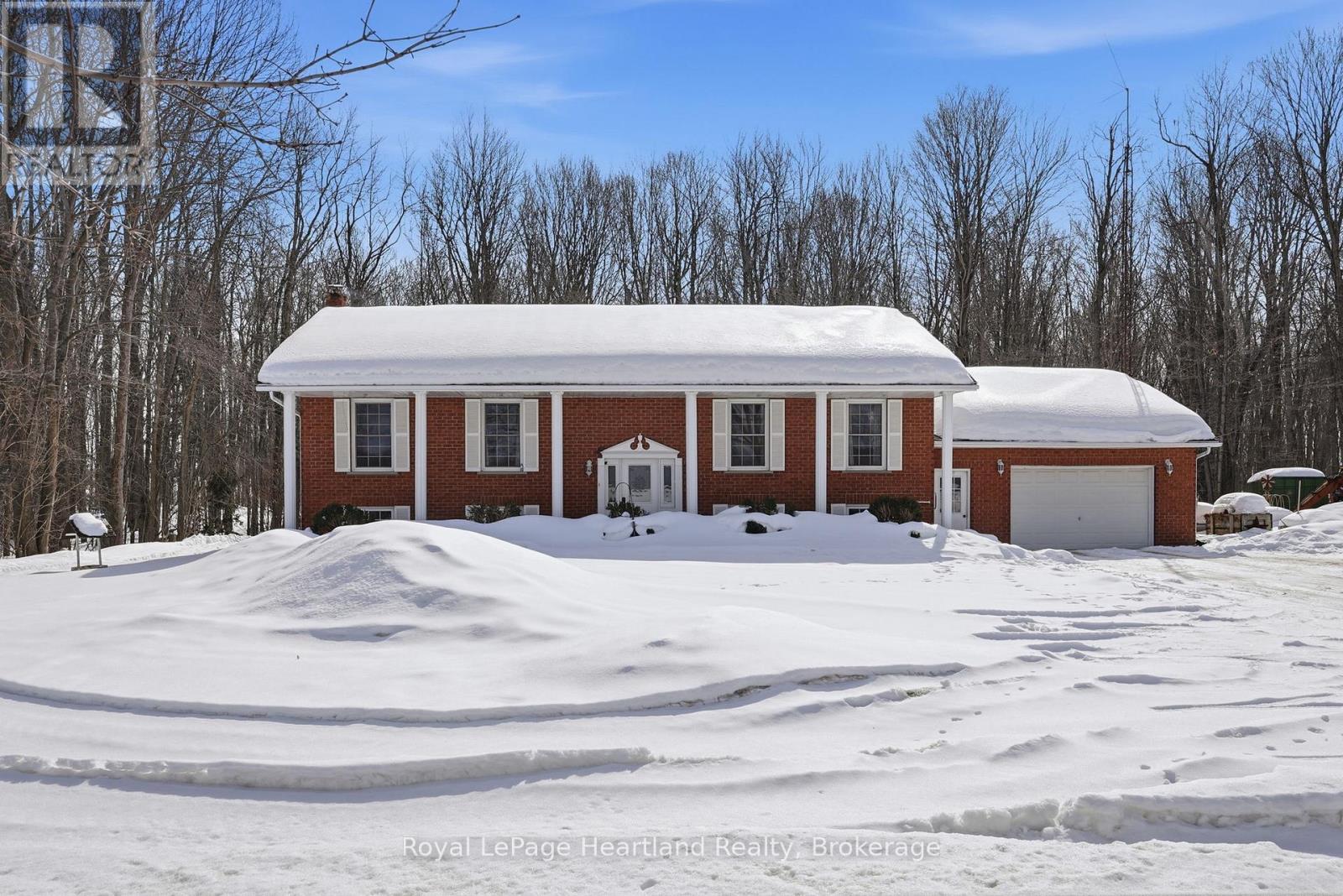 5427 HIGHWAY 87 HIGHWAY, Minto, Ontario