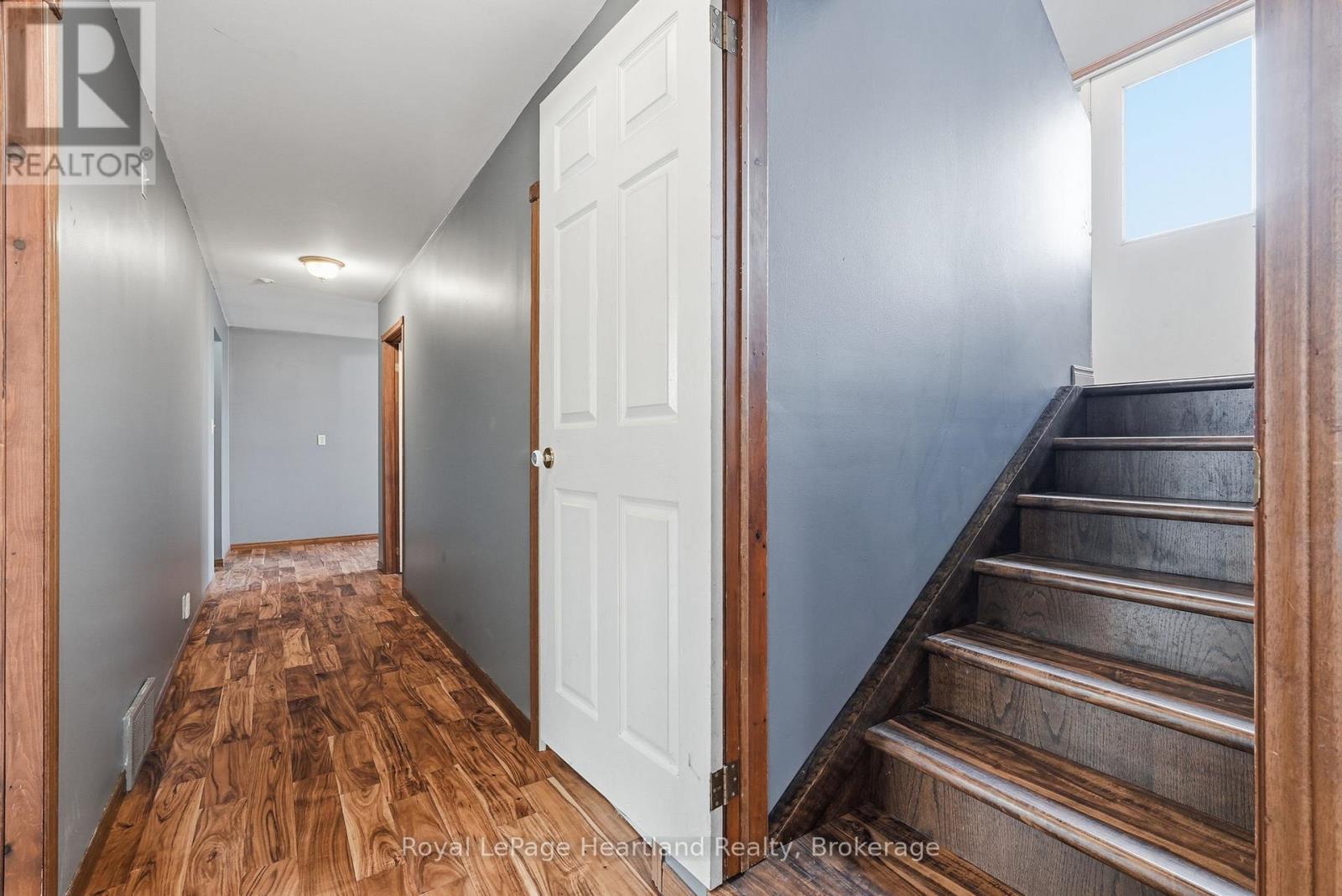 5427 Highway 87 Highway, Minto, Ontario  N0G 1Z0 - Photo 22 - X12847598