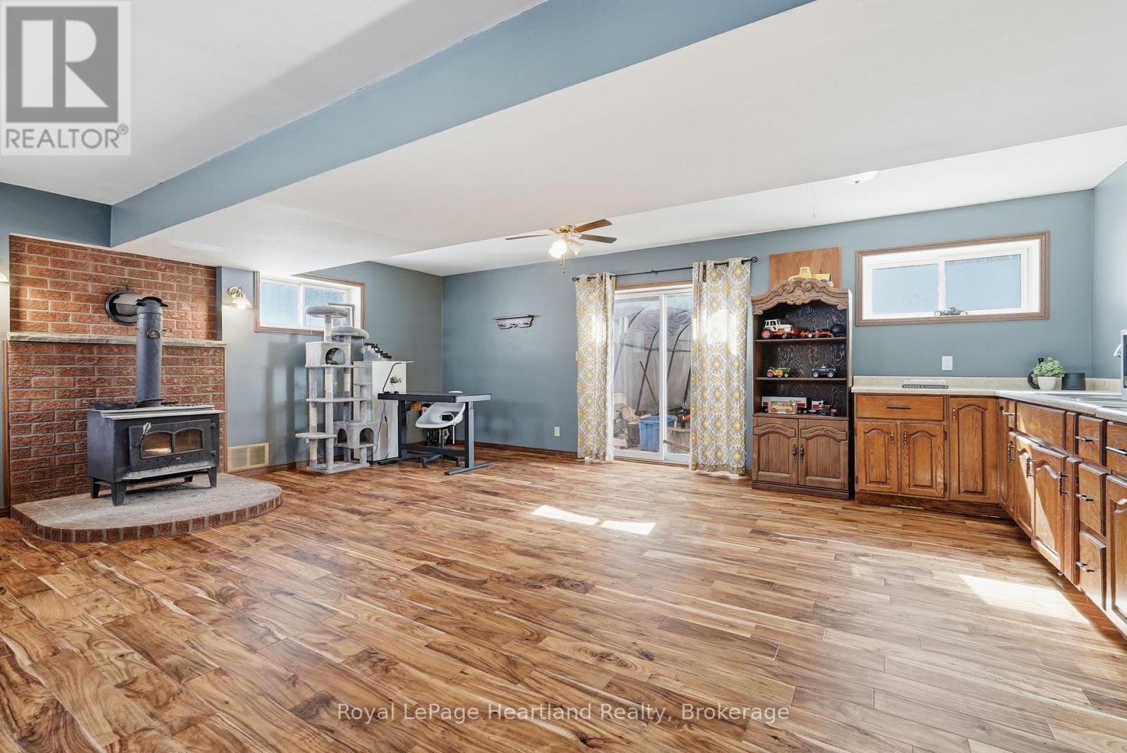 5427 Highway 87 Highway, Minto, Ontario  N0G 1Z0 - Photo 24 - X12847598