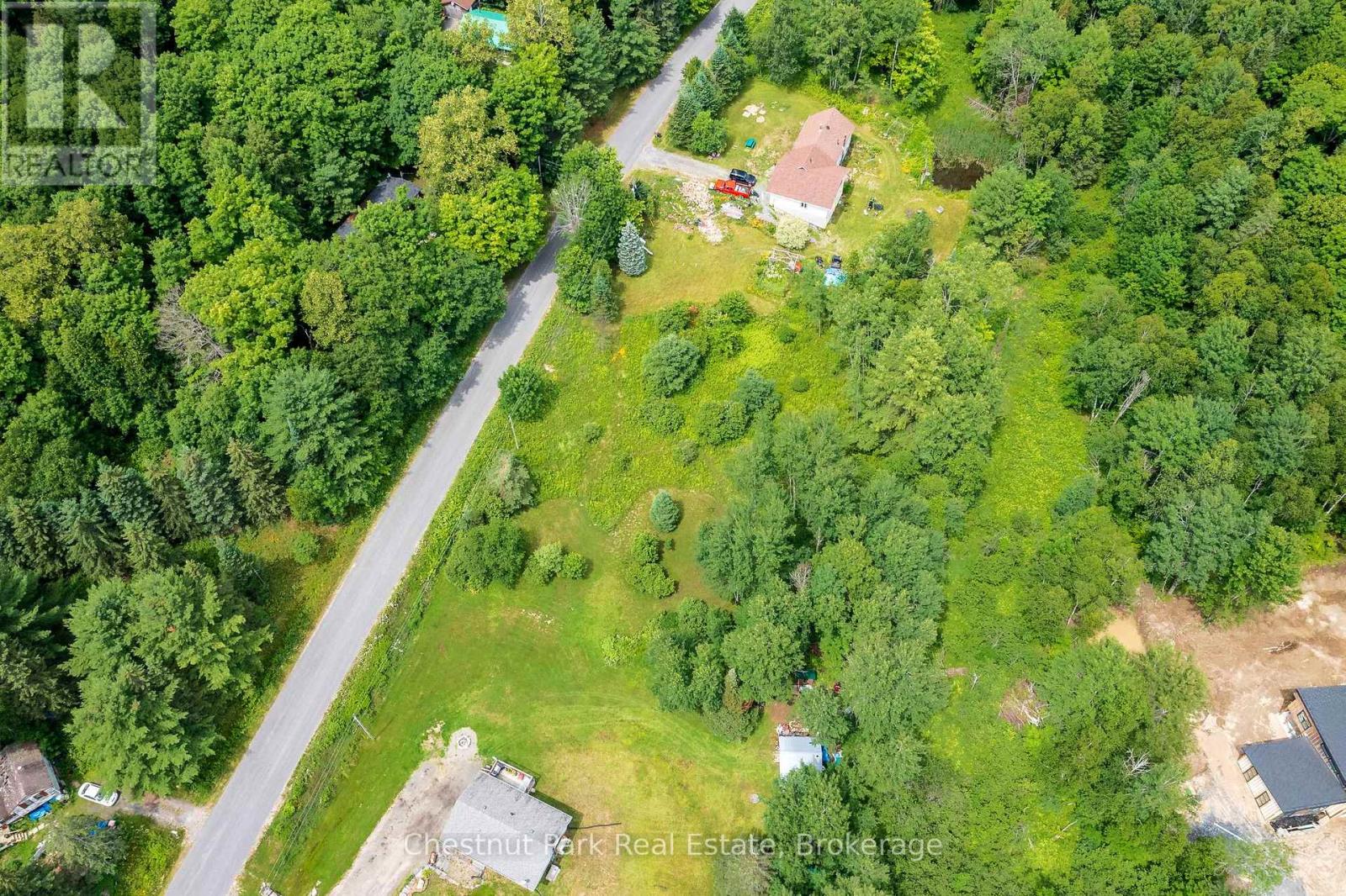 17 Vernon Lane, Huntsville, Ontario  P1H 2J2 - Photo 11 - X12847644