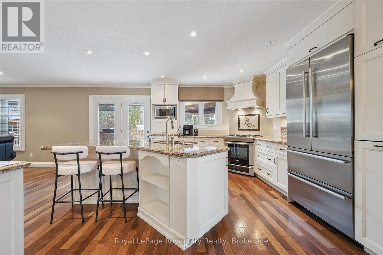 1 Quail Creek Drive, Guelph, Ontario  N1C 1A9 - Photo 11 - X12847722