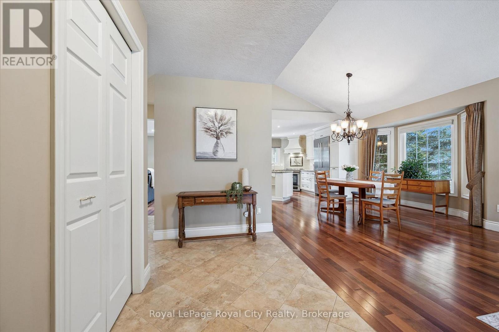 1 Quail Creek Drive, Guelph, Ontario  N1C 1A9 - Photo 3 - X12847722