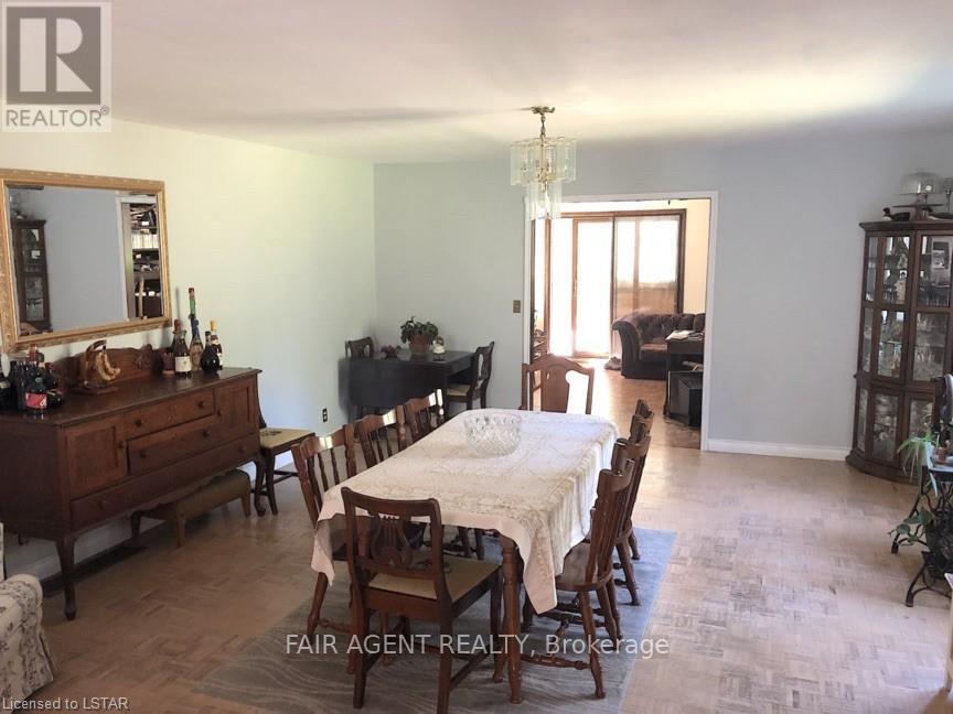 810 Laforest Road, Timmins, Ontario  P4P 7C7 - Photo 10 - T12847612