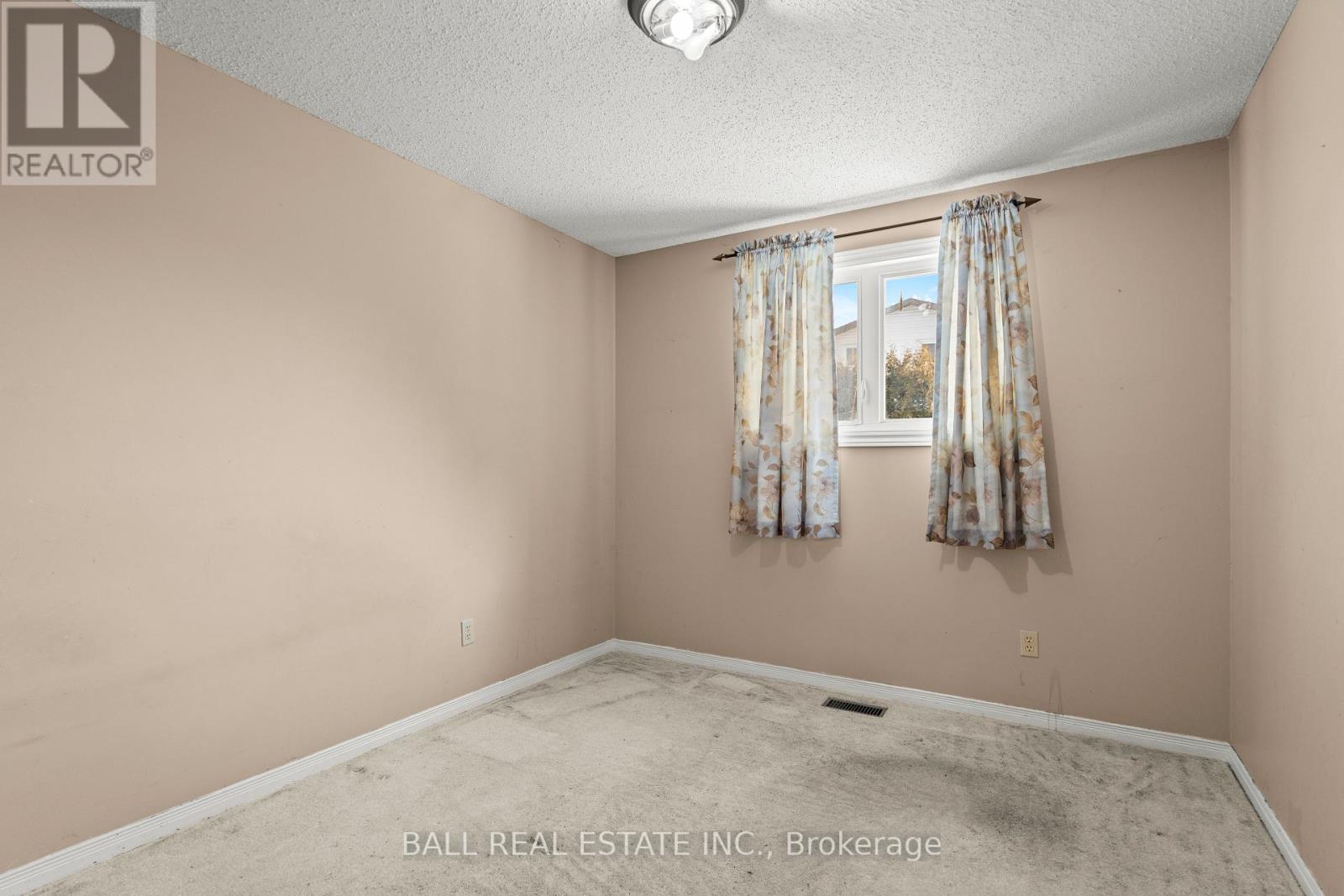 473 Kingsdale Avenue, Kingston (East Gardiners Rd), Ontario  K7M 8A3 - Photo 25 - X12847638