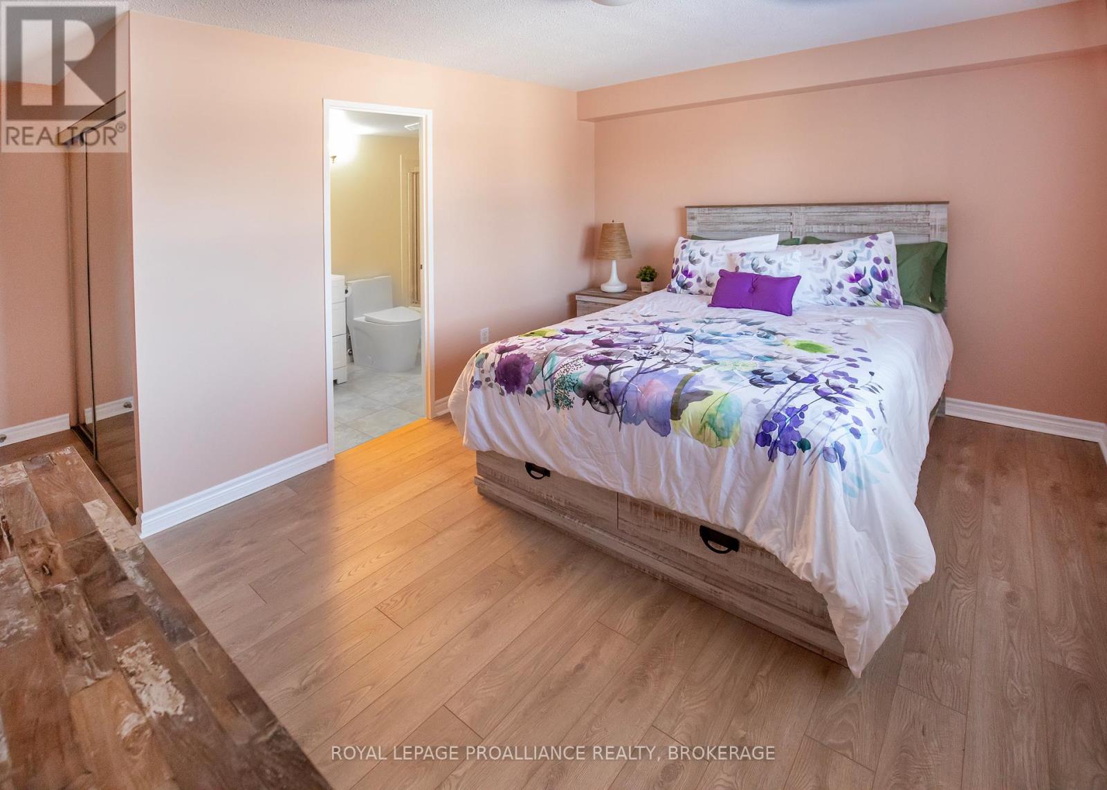 302 - 120 Barrett Court, Kingston (Kingston East (Incl Barret Crt)), Ontario  K7L 5H6 - Photo 11 - X12847604