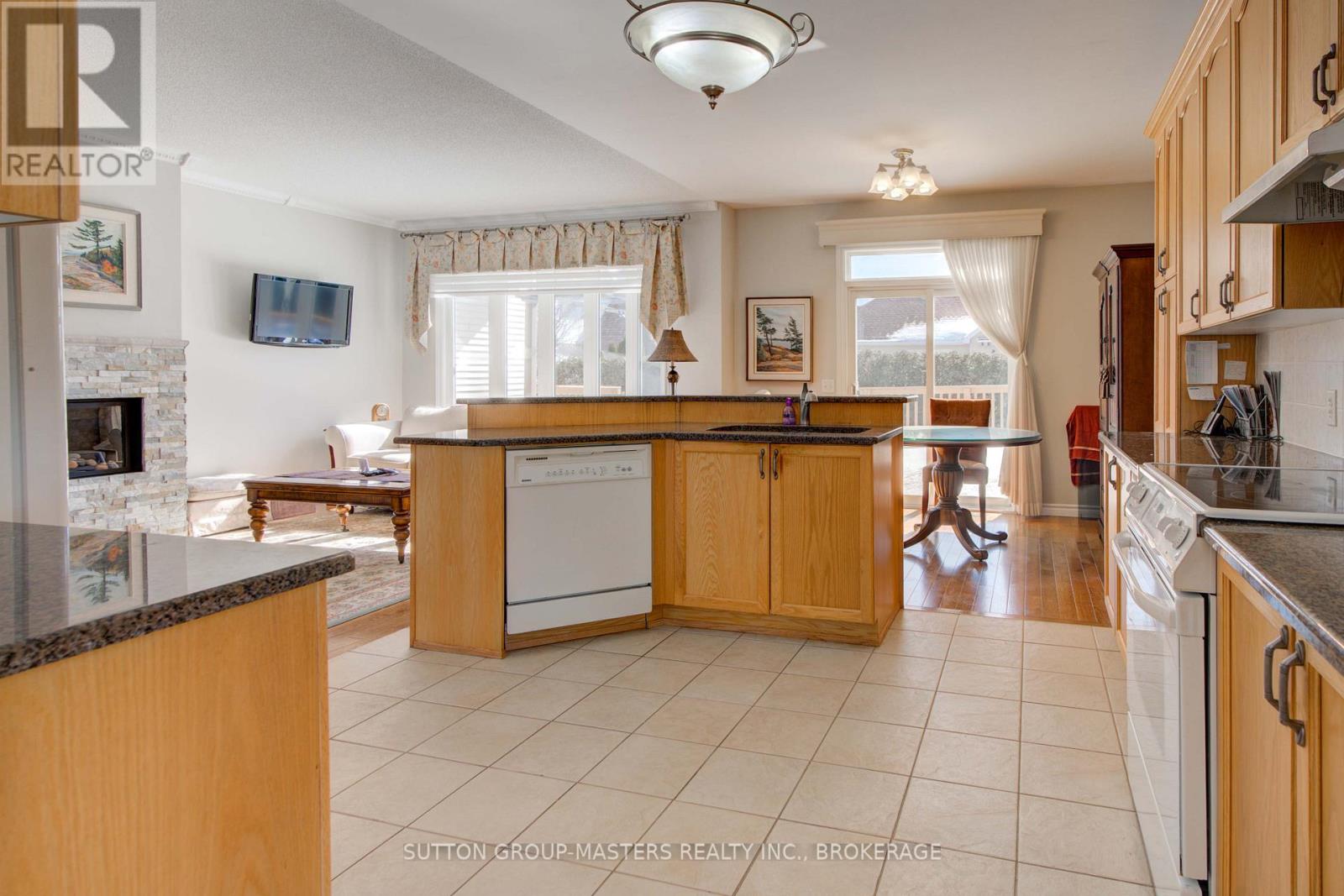 51 Glenora Drive, Loyalist (Bath), Ontario  K0H 1G0 - Photo 14 - X12847662