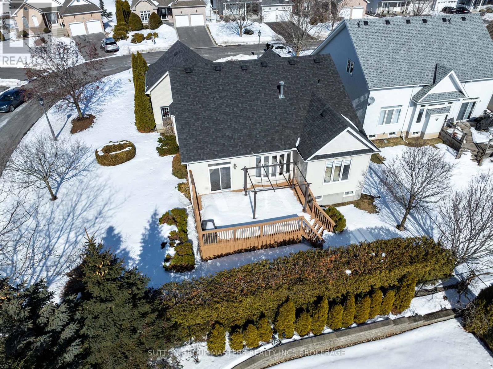 51 Glenora Drive, Loyalist (Bath), Ontario  K0H 1G0 - Photo 2 - X12847662