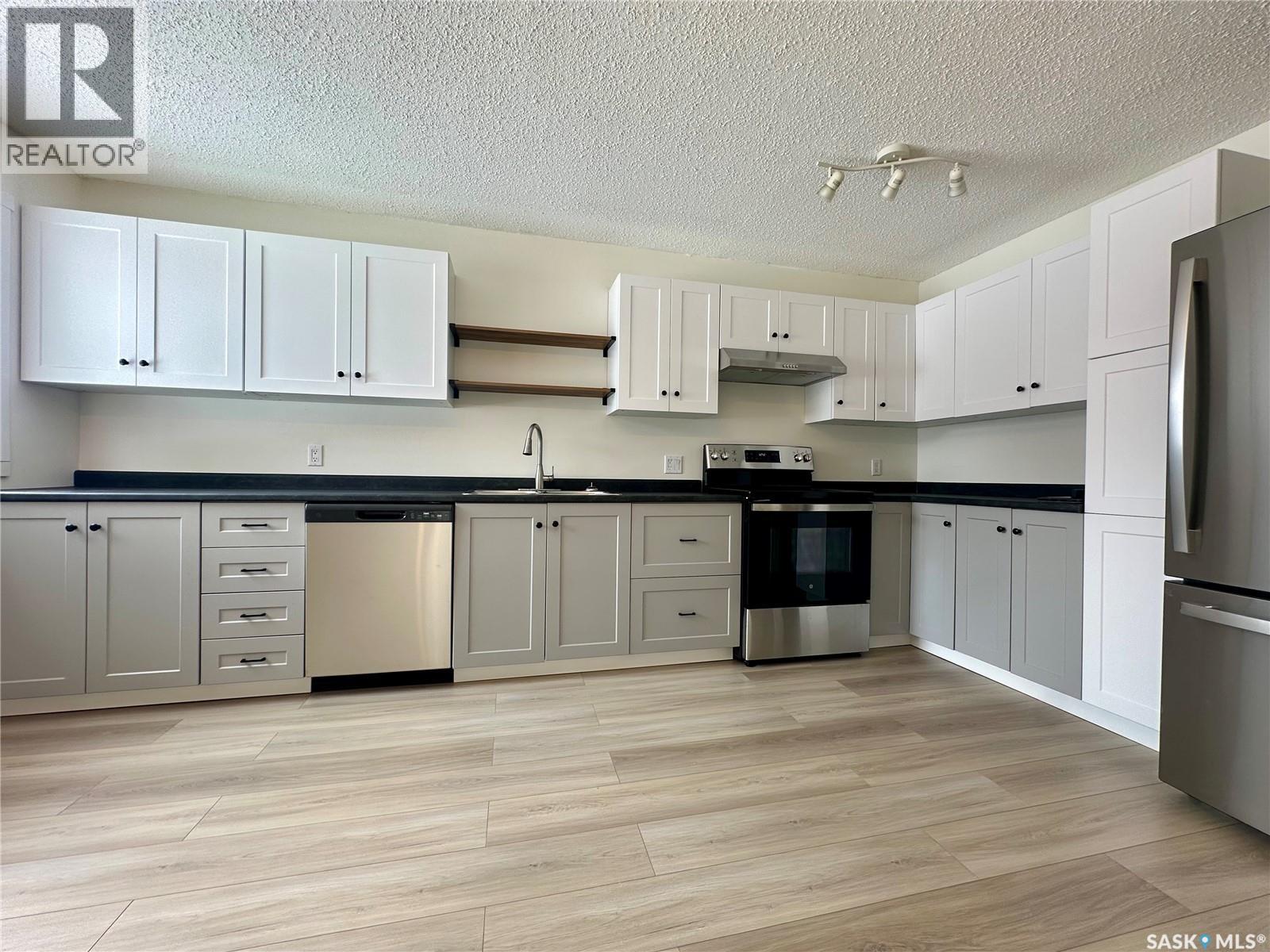 209 Torran Street, Colonsay, Saskatchewan  S0K 0Z6 - Photo 6 - SK029660