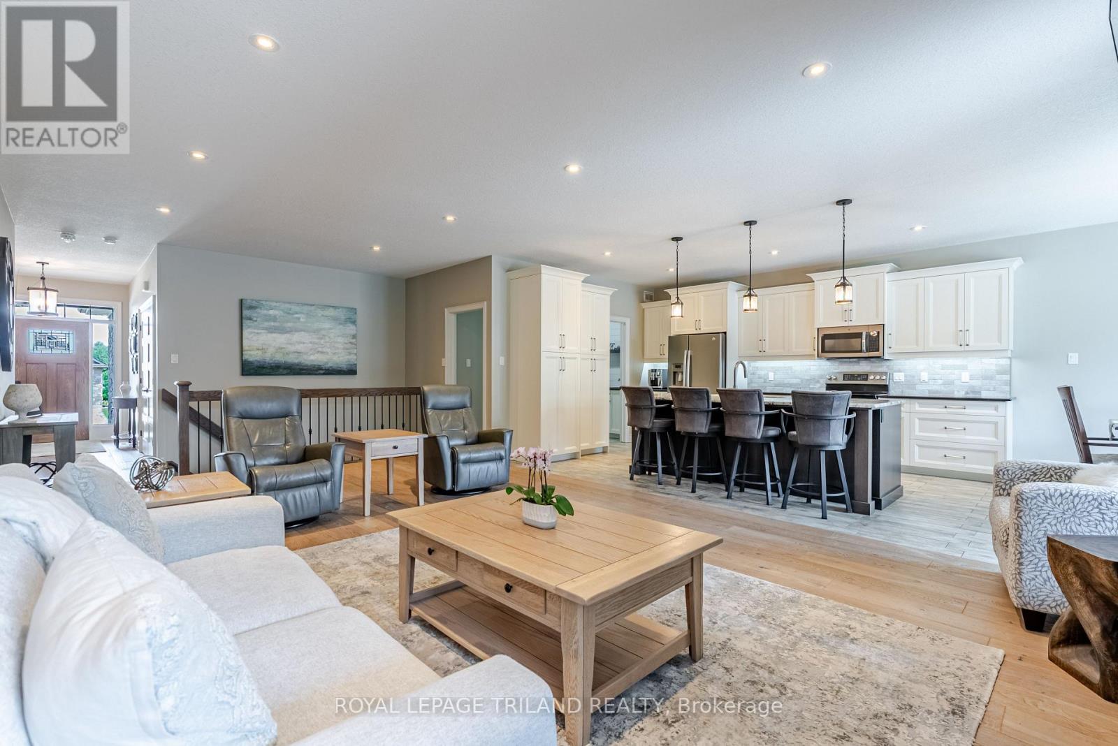 296 Dufferin Street, Central Elgin, Ontario  N0L 1B0 - Photo 21 - X12847630