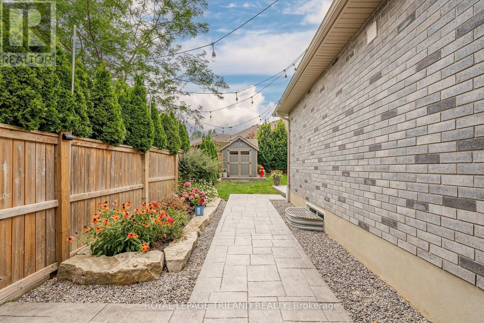 296 Dufferin Street, Central Elgin, Ontario  N0L 1B0 - Photo 41 - X12847630