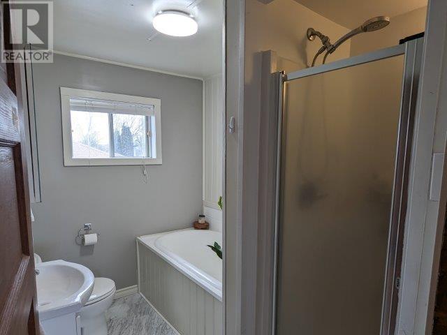 46 Balsam St, Thunder Bay, Ontario  P7A 5M9 - Photo 3 - TB2600361