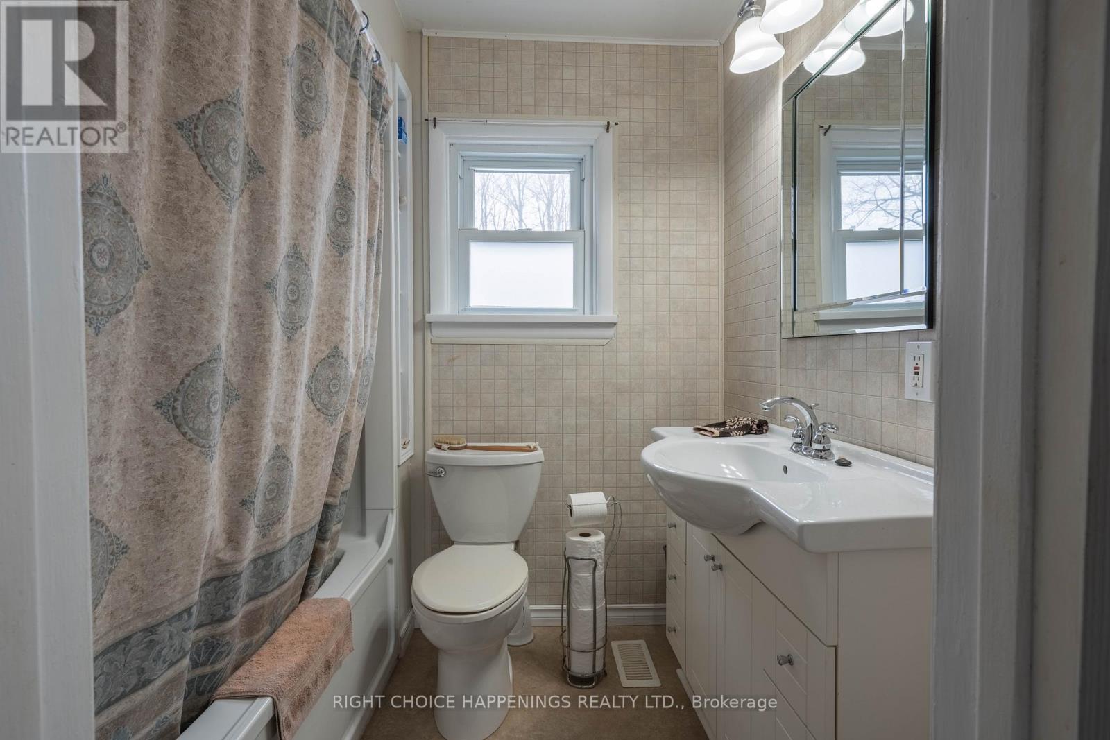 63058 Perry Road, Wainfleet, Ontario  L0S 1V0 - Photo 12 - X12847670