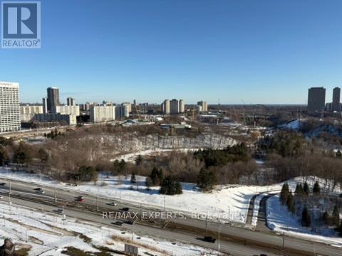 1903 - 1 Quarrington Lane, Toronto, Ontario  M3C 0S4 - Photo 11 - C12843538