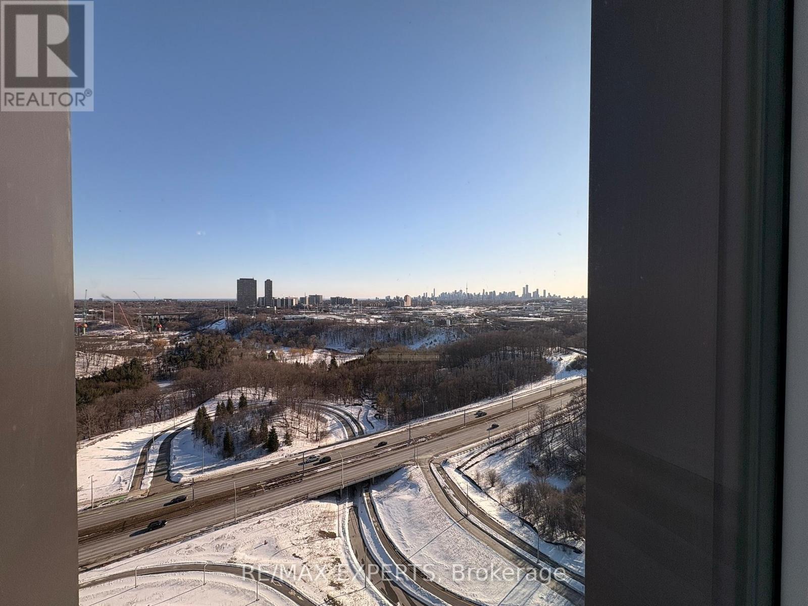 1903 - 1 Quarrington Lane, Toronto, Ontario  M3C 0S4 - Photo 13 - C12843538