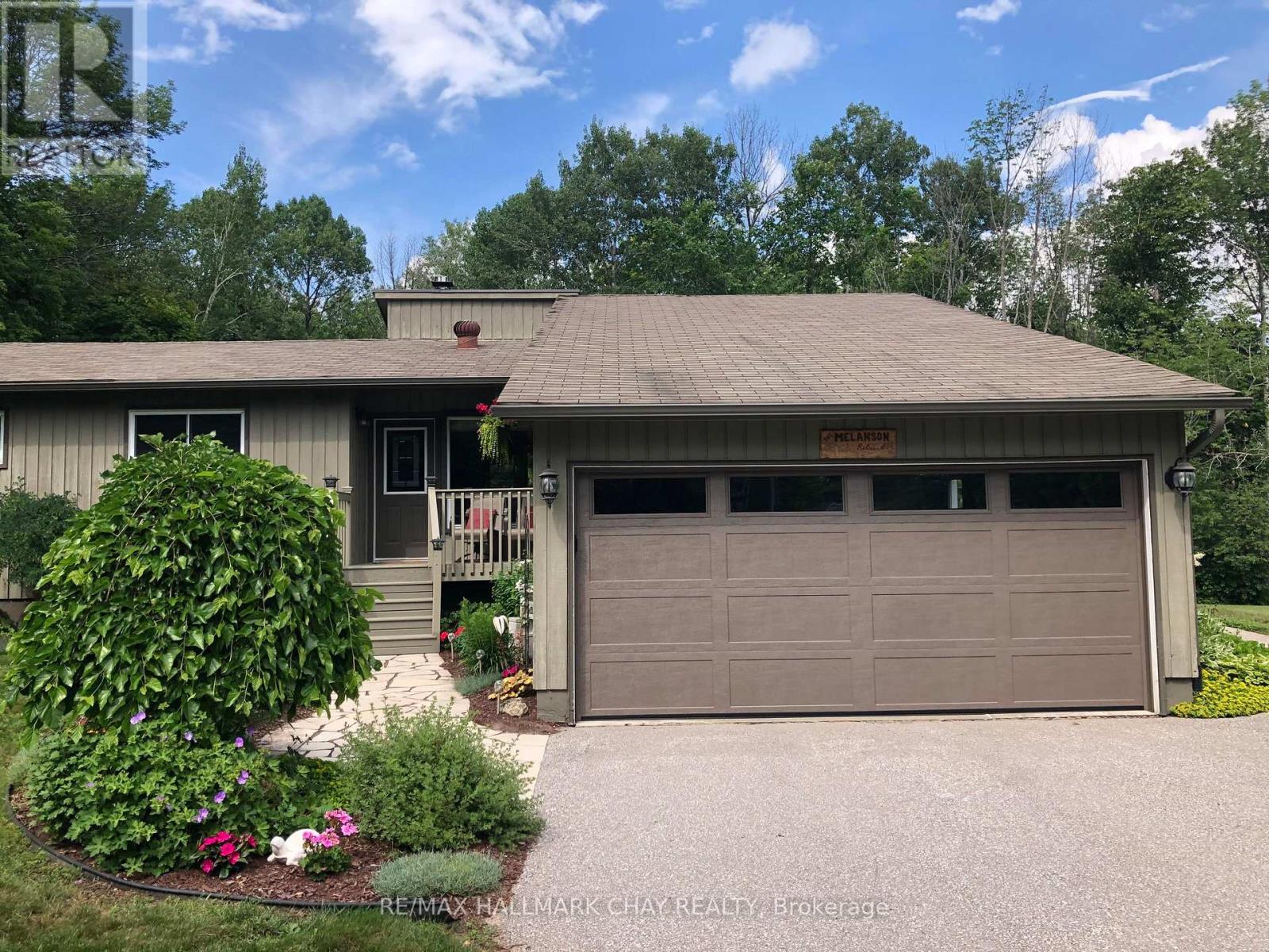 1075 6 Line S, Oro-Medonte, Ontario  L0L 2E0 - Photo 3 - S12776620