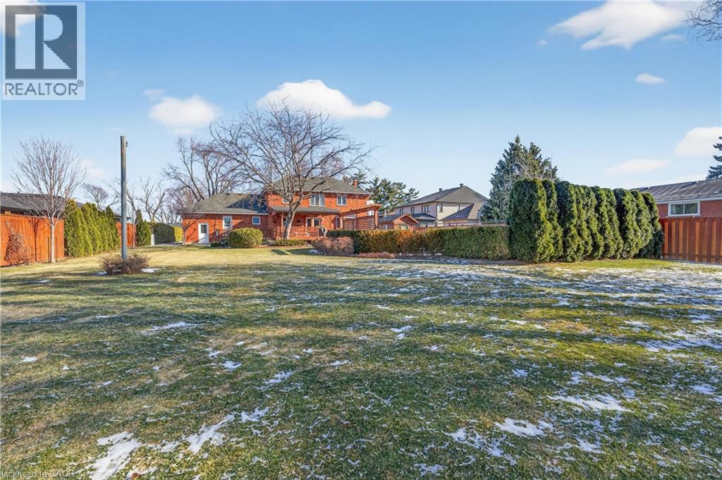 22 Wendakee Drive, Hamilton, Ontario  L8E 5T3 - Photo 7 - 40809210