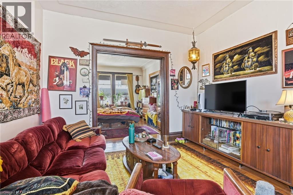 68 Gage Avenue S, Hamilton, Ontario  L8M 3C9 - Photo 7 - 40800735