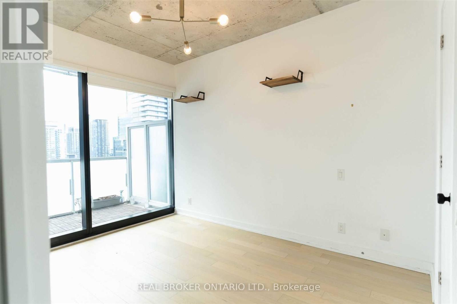 2107 - 11 Charlotte Street, Toronto (Waterfront Communities), Ontario  M5V 0M6 - Photo 16 - C12847610