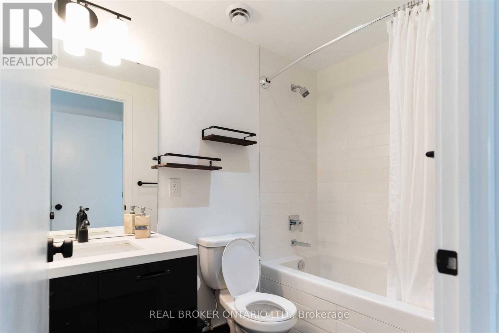 2107 - 11 Charlotte Street, Toronto (Waterfront Communities), Ontario  M5V 0M6 - Photo 19 - C12847610