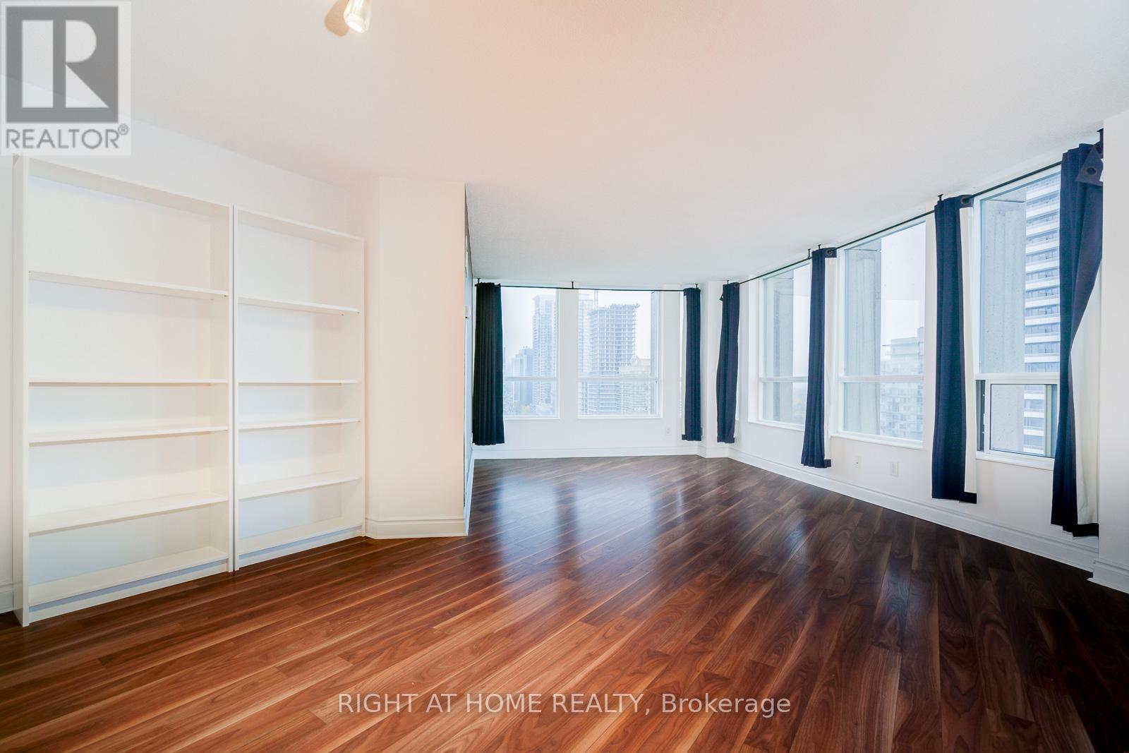 1201 - 5 Northtown Way, Toronto, Ontario  M2N 7A1 - Photo 4 - C12847642