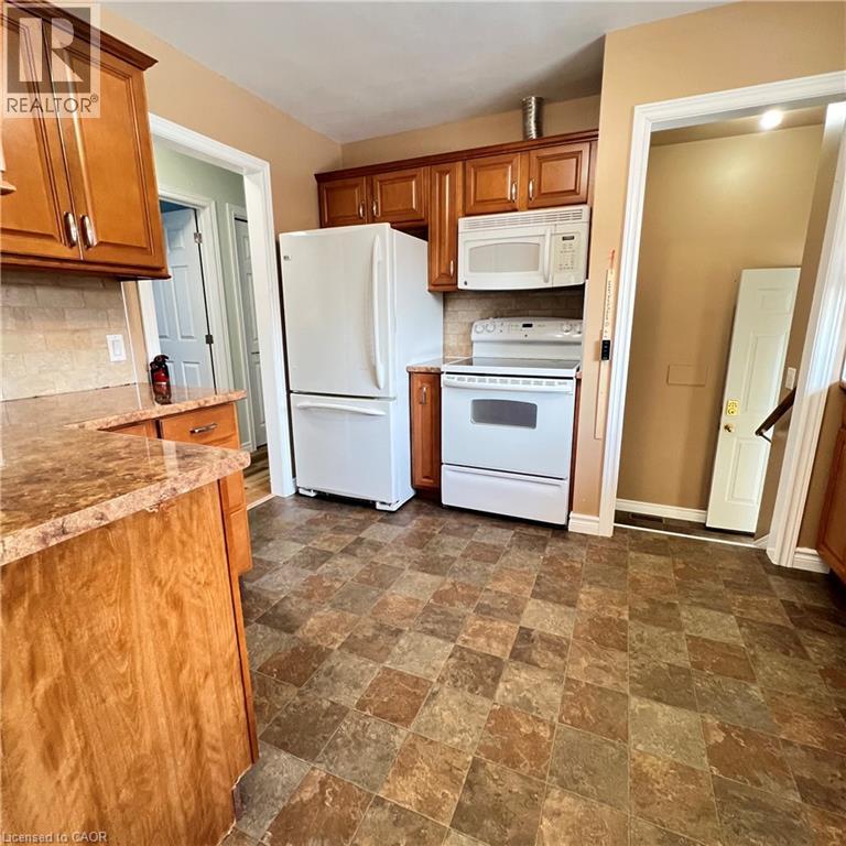 32 Winnett Street N, Cayuga, Ontario  N0A 1E0 - Photo 7 - 40808648