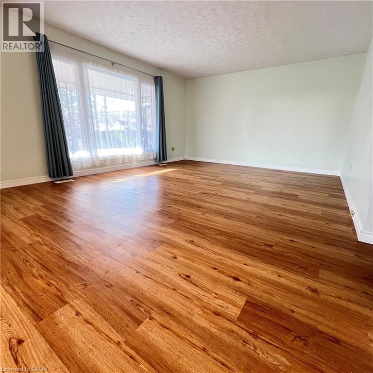 32 Winnett Street N, Cayuga, Ontario  N0A 1E0 - Photo 9 - 40808648