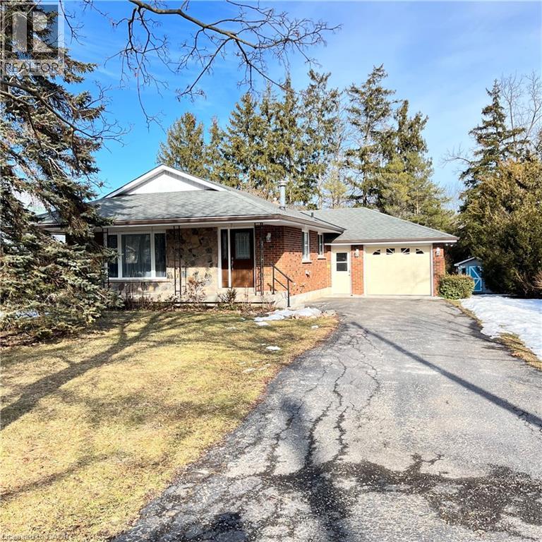 32 Winnett Street N, Cayuga, Ontario  N0A 1E0 - Photo 3 - 40808648