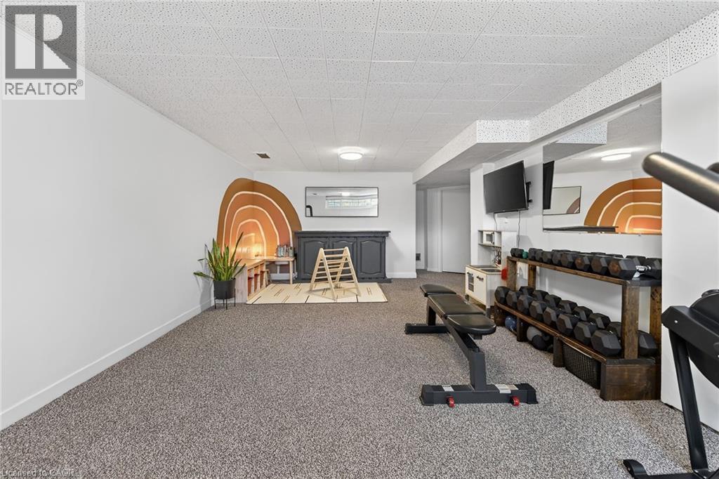 124 West 24th Street, Hamilton, Ontario  L9C 4W4 - Photo 22 - 40809452