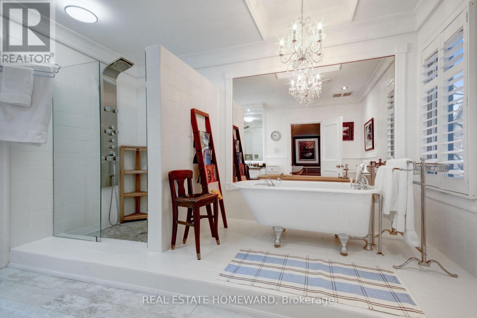 55 Woodbine Avenue, Toronto, Ontario  M4L 3P1 - Photo 16 - E12847620