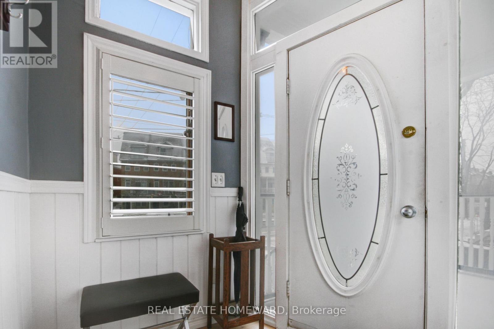 55 Woodbine Avenue, Toronto, Ontario  M4L 3P1 - Photo 24 - E12847620