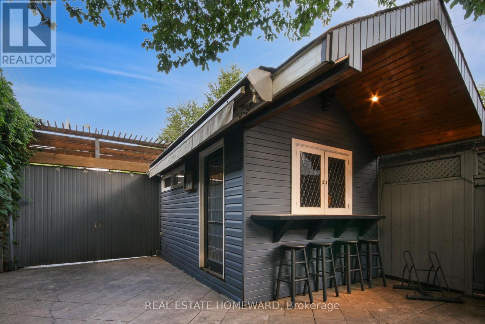 55 Woodbine Avenue, Toronto, Ontario  M4L 3P1 - Photo 31 - E12847620