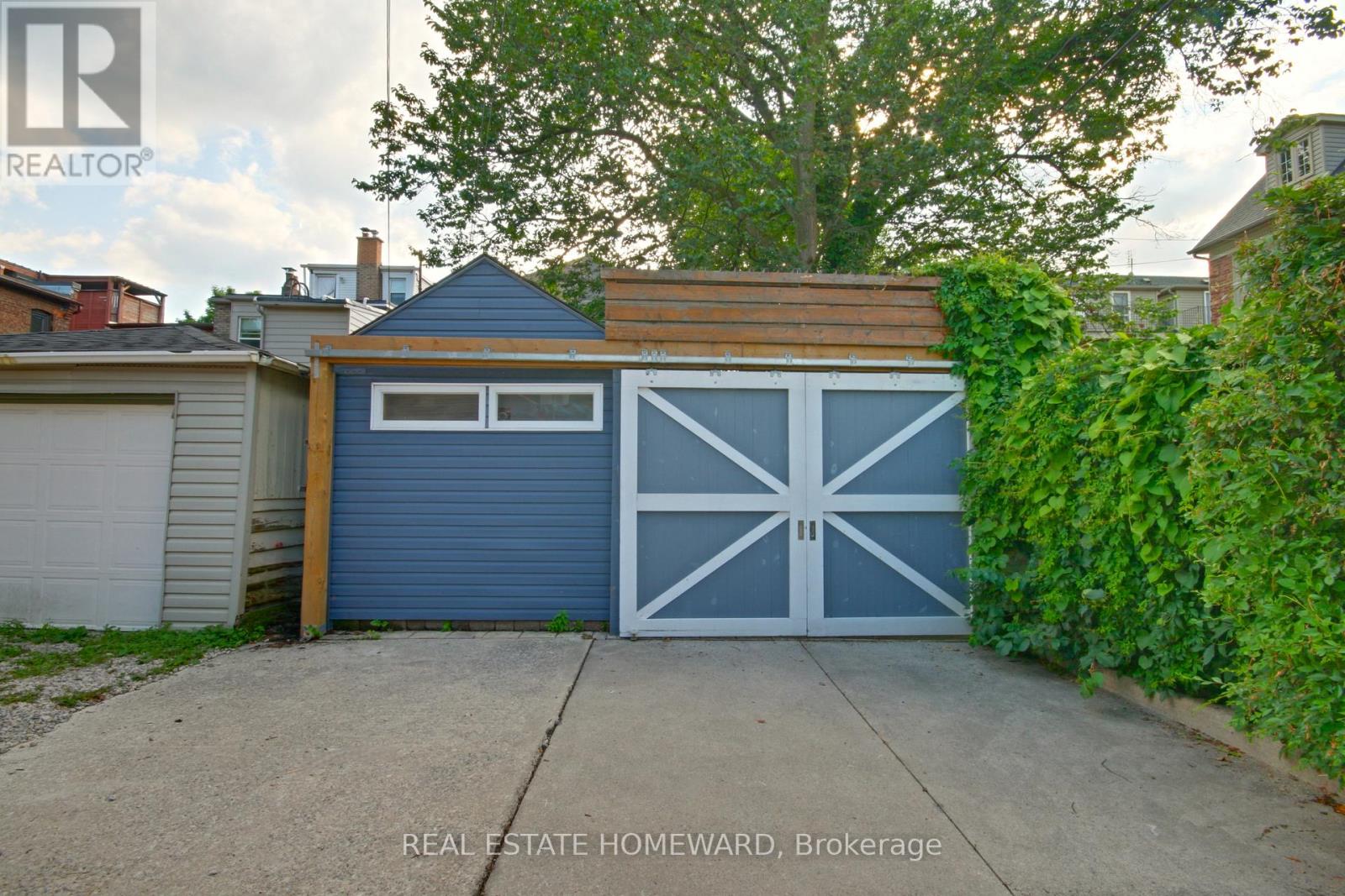 55 Woodbine Avenue, Toronto, Ontario  M4L 3P1 - Photo 32 - E12847620