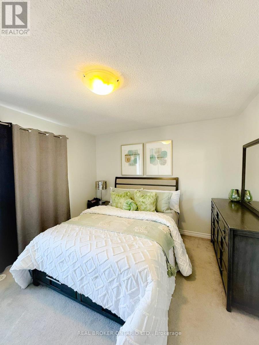 124 - 2500 Hill Rise Court, Oshawa, Ontario L1L 0M6 - Photo 6 - E12847728