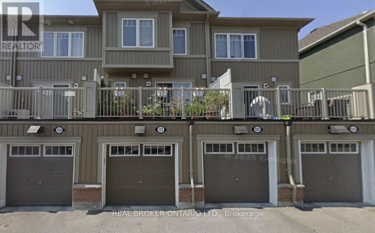 124 - 2500 Hill Rise Court, Oshawa, Ontario L1L 0M6 - Photo 7 - E12847728