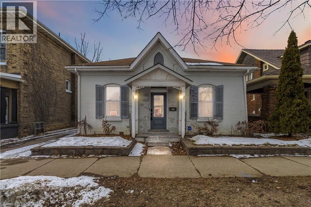 200 BRANT Avenue, brantford, Ontario