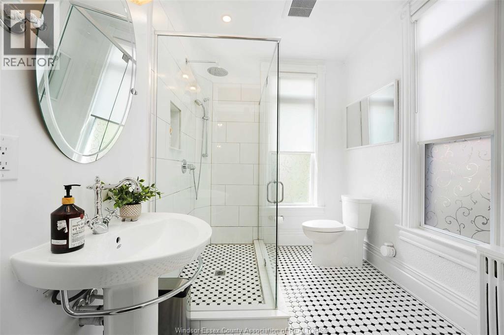 719 Victoria Avenue, Windsor, Ontario  N9A 4N3 - Photo 25 - 26004465