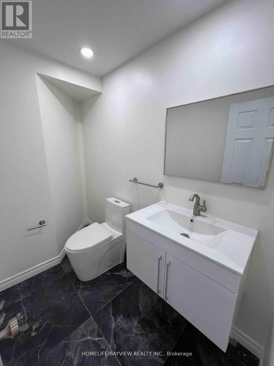 Lower - 136 Pinnacle Trail, Aurora, Ontario  L4G 7G7 - Photo 12 - N12847626