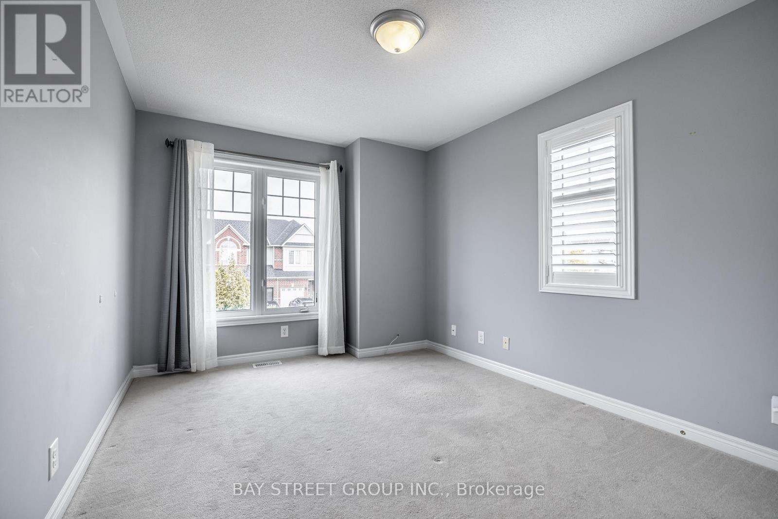 4 Courtland Crescent, East Gwillimbury, Ontario  L9N 0B2 - Photo 28 - N12847676