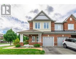 4 COURTLAND CRESCENT, East Gwillimbury, Ontario
