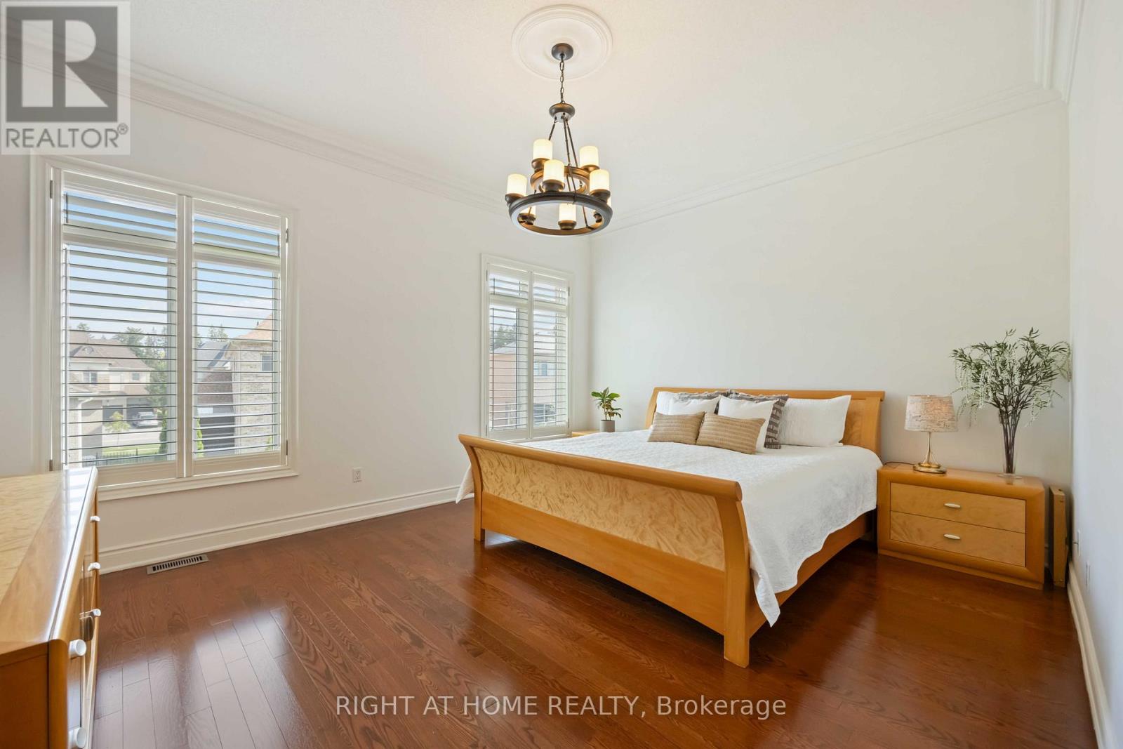 6 Sachet Drive, Richmond Hill, Ontario  L4E 4S1 - Photo 18 - N12847738