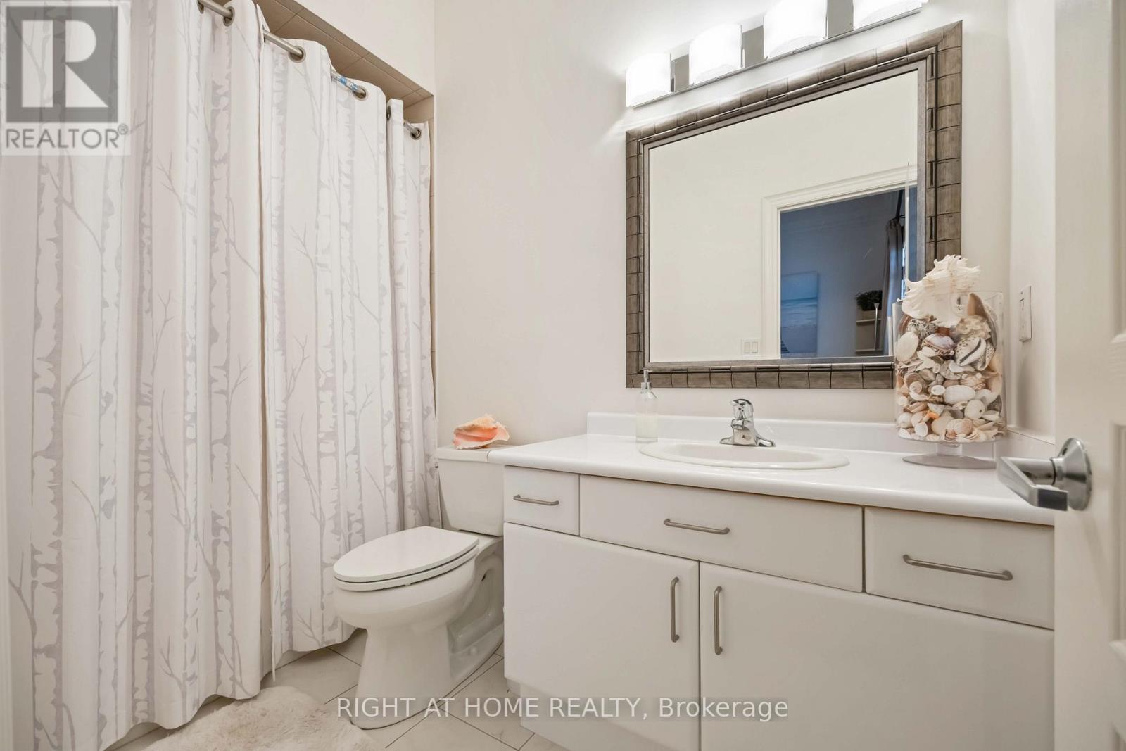 6 Sachet Drive, Richmond Hill, Ontario  L4E 4S1 - Photo 21 - N12847738