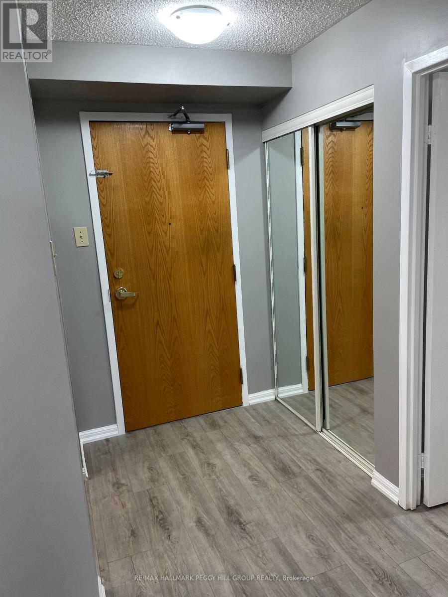 508 - 75 Ellen Street, Barrie (City Centre), Ontario  L4N 7R6 - Photo 4 - S12847740