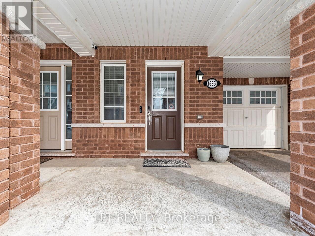 1585 Leblanc Court, Milton, Ontario  L9E 0A4 - Photo 2 - W12847592