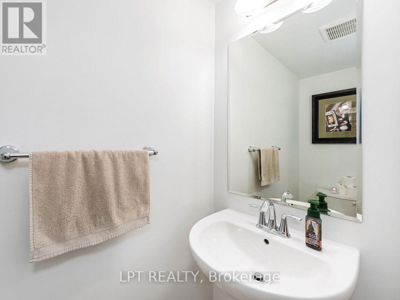 1585 Leblanc Court, Milton, Ontario  L9E 0A4 - Photo 25 - W12847592