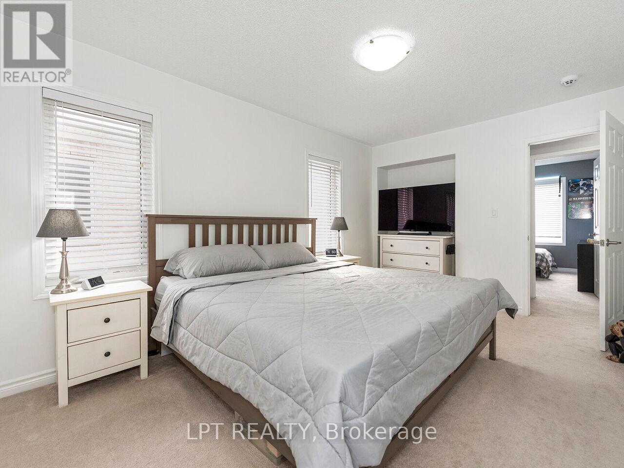 1585 Leblanc Court, Milton, Ontario  L9E 0A4 - Photo 32 - W12847592