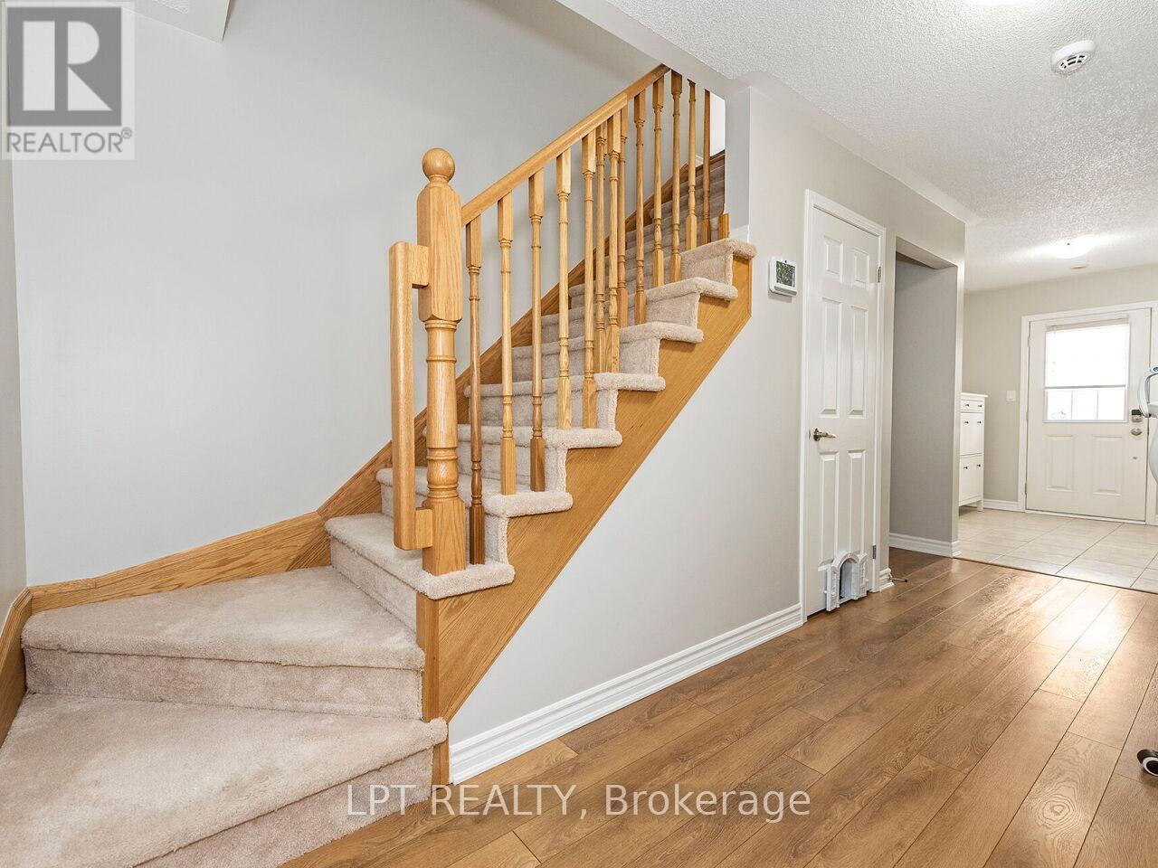 1585 Leblanc Court, Milton, Ontario  L9E 0A4 - Photo 47 - W12847592