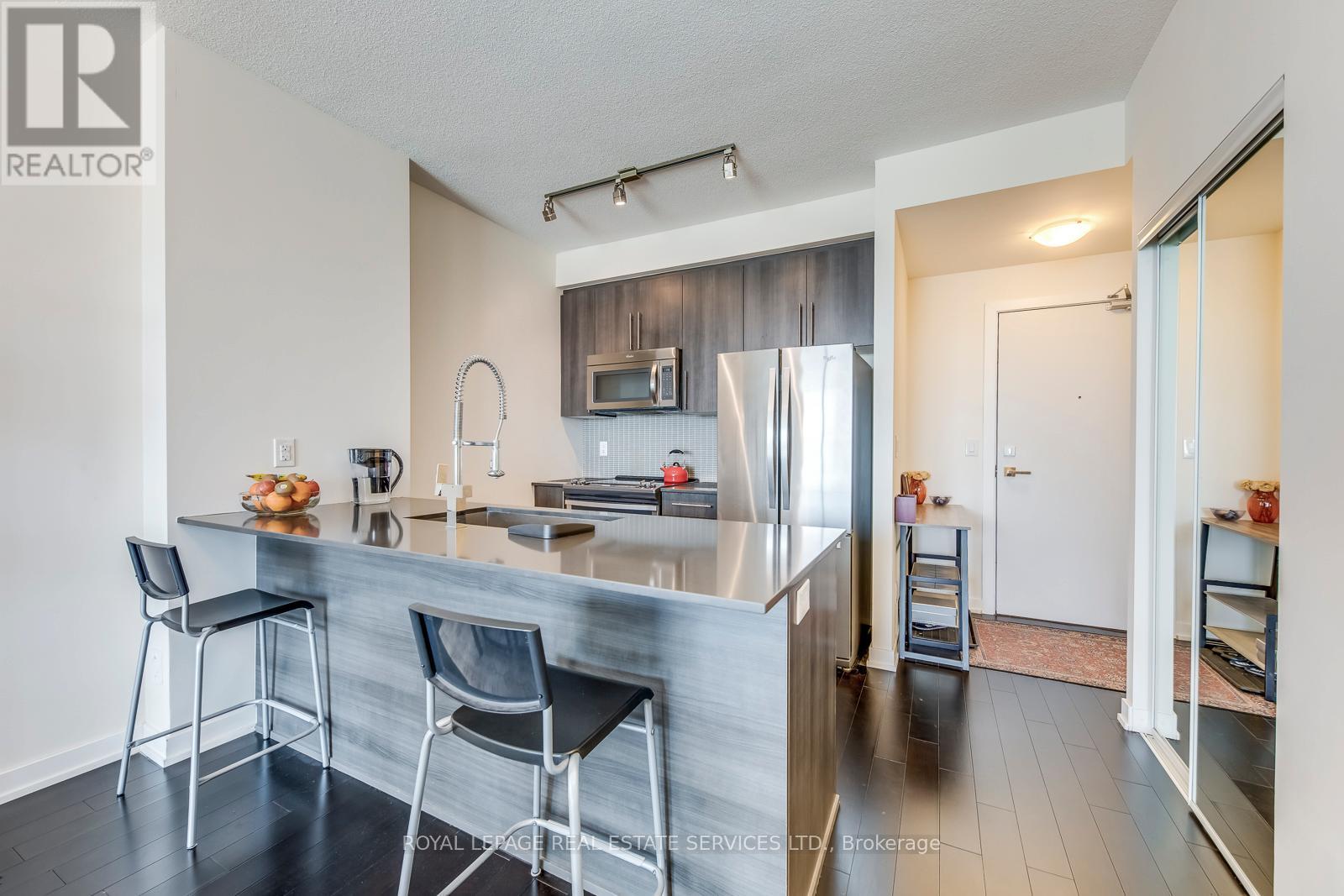 3908 - 510 Curran Place, Mississauga, Ontario  L5B 0J8 - Photo 11 - W12847664