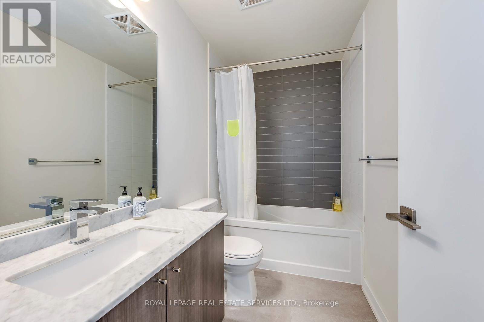 3908 - 510 Curran Place, Mississauga, Ontario  L5B 0J8 - Photo 21 - W12847664