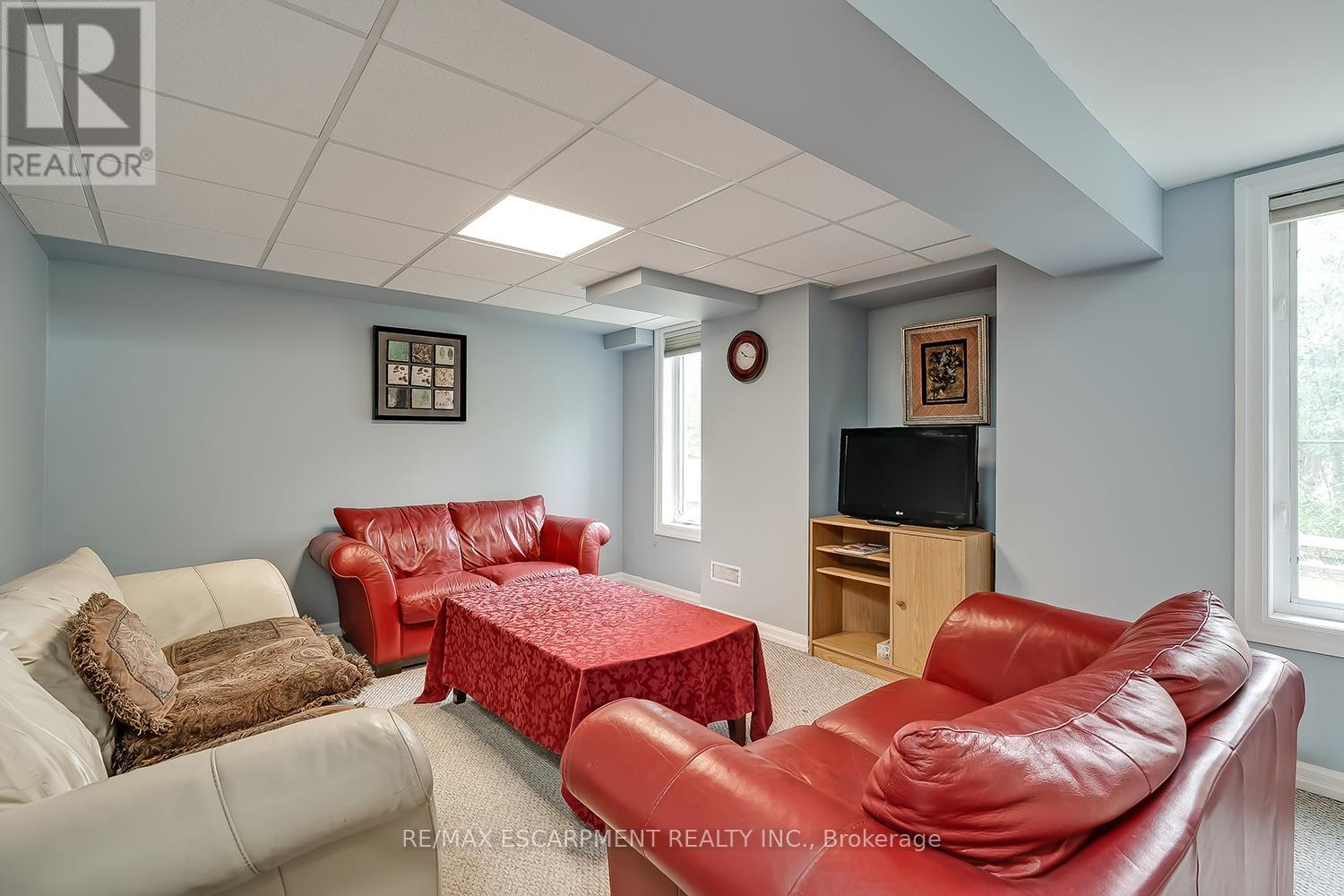 Lower - 5410 Duchess Court, Burlington (Orchard), Ontario  L7L 6Z4 - Photo 12 - W12847734